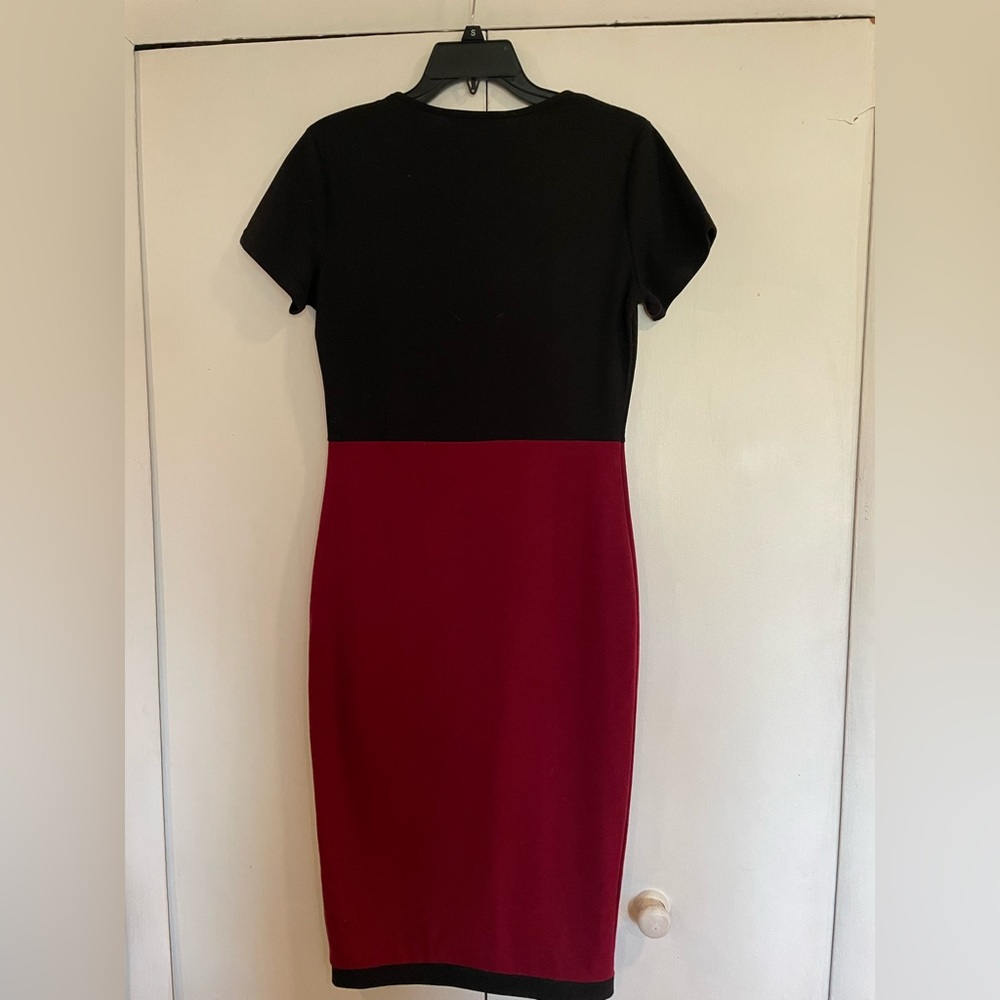 Burgundy and black dress size large by Vounnia excellent condition.